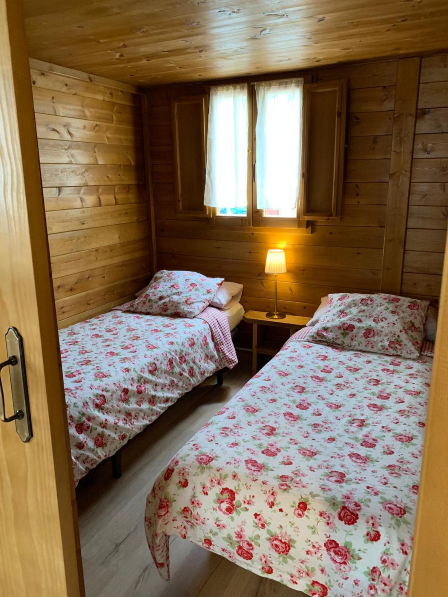 Camping Puigcercos Borreda Luaran gambar