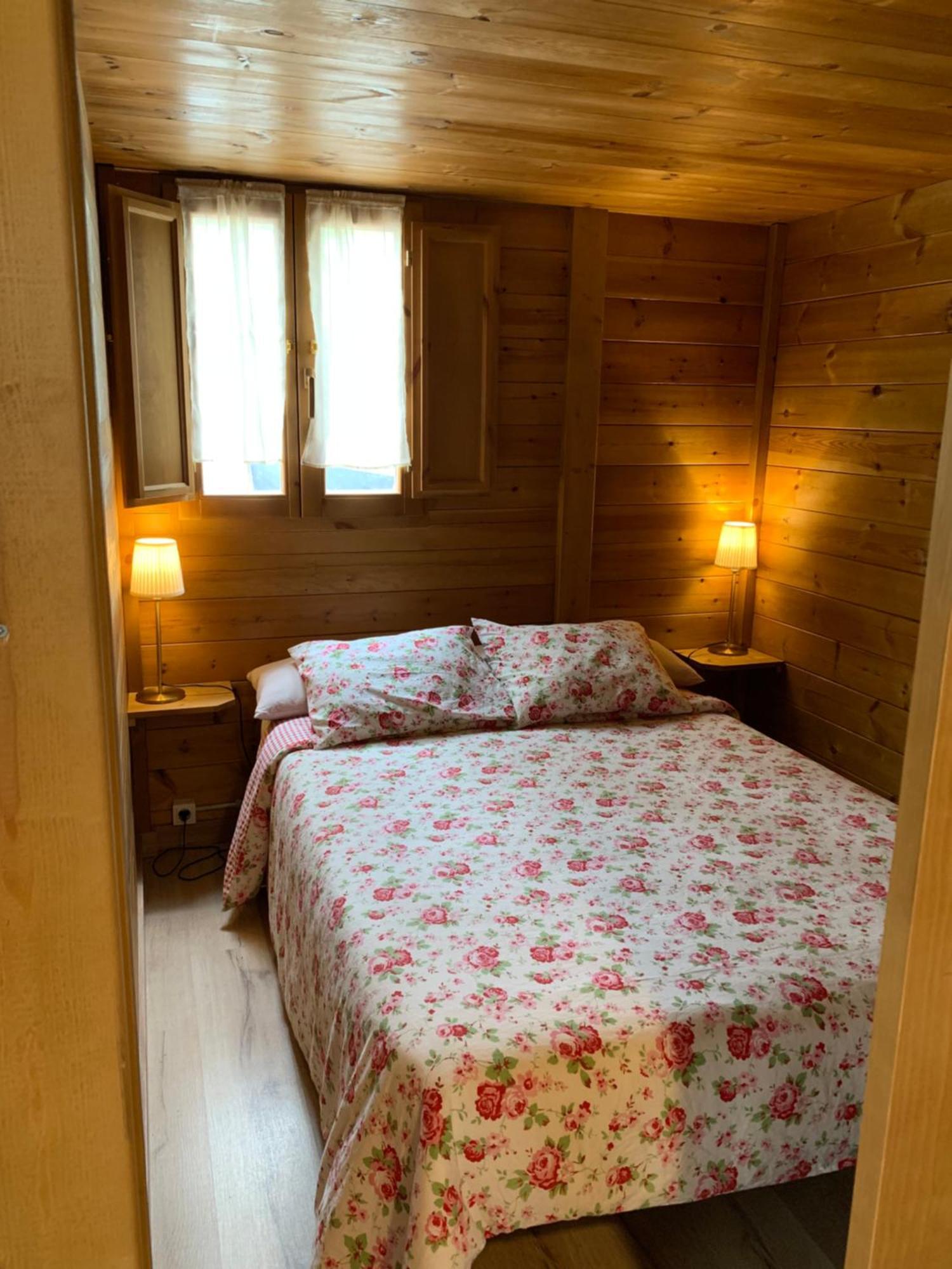 Camping Puigcercos Borreda Luaran gambar